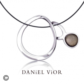 DANiEL ViOR Volta Obsidienne collier