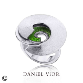 DANiEL ViOR Latiaxis ring