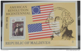 MALEDIVEN 1976 MCHL BLOK 37  ++ M3 012