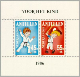 ANTILLEN 1986 NVPH SERIE 854 KIND CHILD SPORT