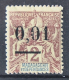 P 252 ++ MADAGASCAR 1902 HINGED PLAK(REST)