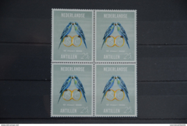 ANTILLEN 1966 NVPH SERIE 370 IN BLOK BEATRIX CLAUS ++ Q289