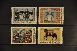 NEDERLAND 1975 NVPH 1079-82 ++ P 046