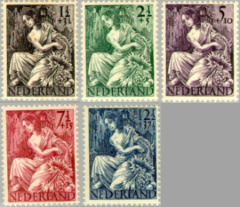 NEDERLAND 1946 NVPH 449-453 POSTFRIS