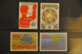 NEDERLAND 1976 NVPH 1094-97 ++ P 053