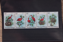 TRINIDAD  VOGELS BIRDS  ++ ( P ) 490