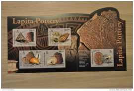 SOLOMON SCHELPEN LAPITA POTTERY ++ M