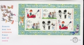 NEDERLAND NVPH FDC E410A KIND STRIP