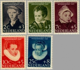 NEDERLAND 1956 NVPH SERIE 683 KIND CHILD