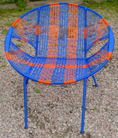 Owusu chair nr. 2 Ghanese kuipstoel blauw/oranje