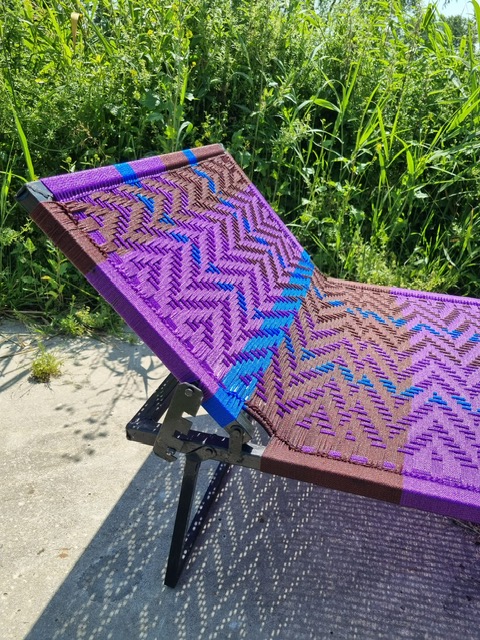 Owusu stretcher, bruin paars blauw, zig zag design