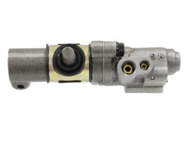 63-82 POWER STEERING CONTROL VALVE NEW