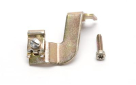 Edelbrock 1494 choke cable bracket