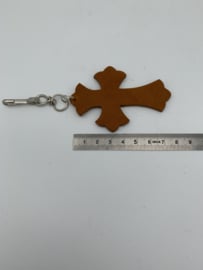 Kruis sleutelhanger in 19 verschillende kleuren
