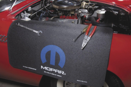 Fender prtector mopar. SPATBORDBESCHERMINGSMAT Mopar