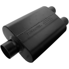Flowmaster Super 44 - 3.00 Center In / 2.50 Dual Out