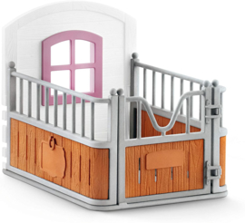 Paardenbox  Lusitano Merrie