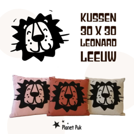 Kussentje - Leonard Leeuw!  30 x 30 cm