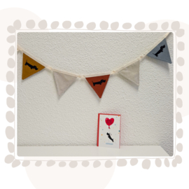 Cadeauset Teckel – handgemaakte vlaggenlijn & wenskaart (laatste exemplaar)