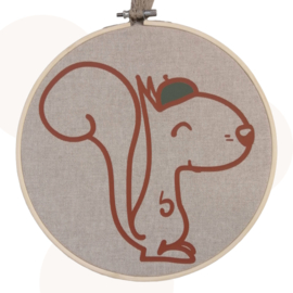 Wandring Eddie Eekhoorn | zandkleurig beige | 24 cm