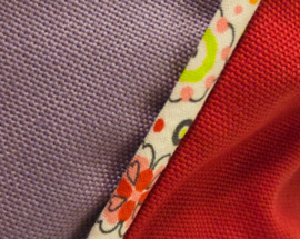Kussen Sunny de Teckel | Mauve & Rood | 30 x 50 cm
