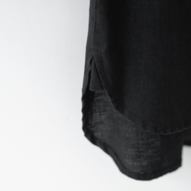 Black Linen Larch Shirt