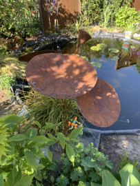Metalen Tuinprikker Pomperblad (3 Leliebladen)