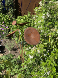 Metalen Tuinprikker Pomperblad (3 Leliebladen)