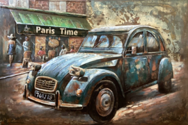 Citroën 2CV bij Café “Paris Time”, schilderij van metaal