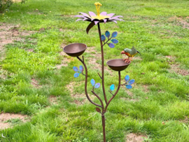 Vogelbad op steker