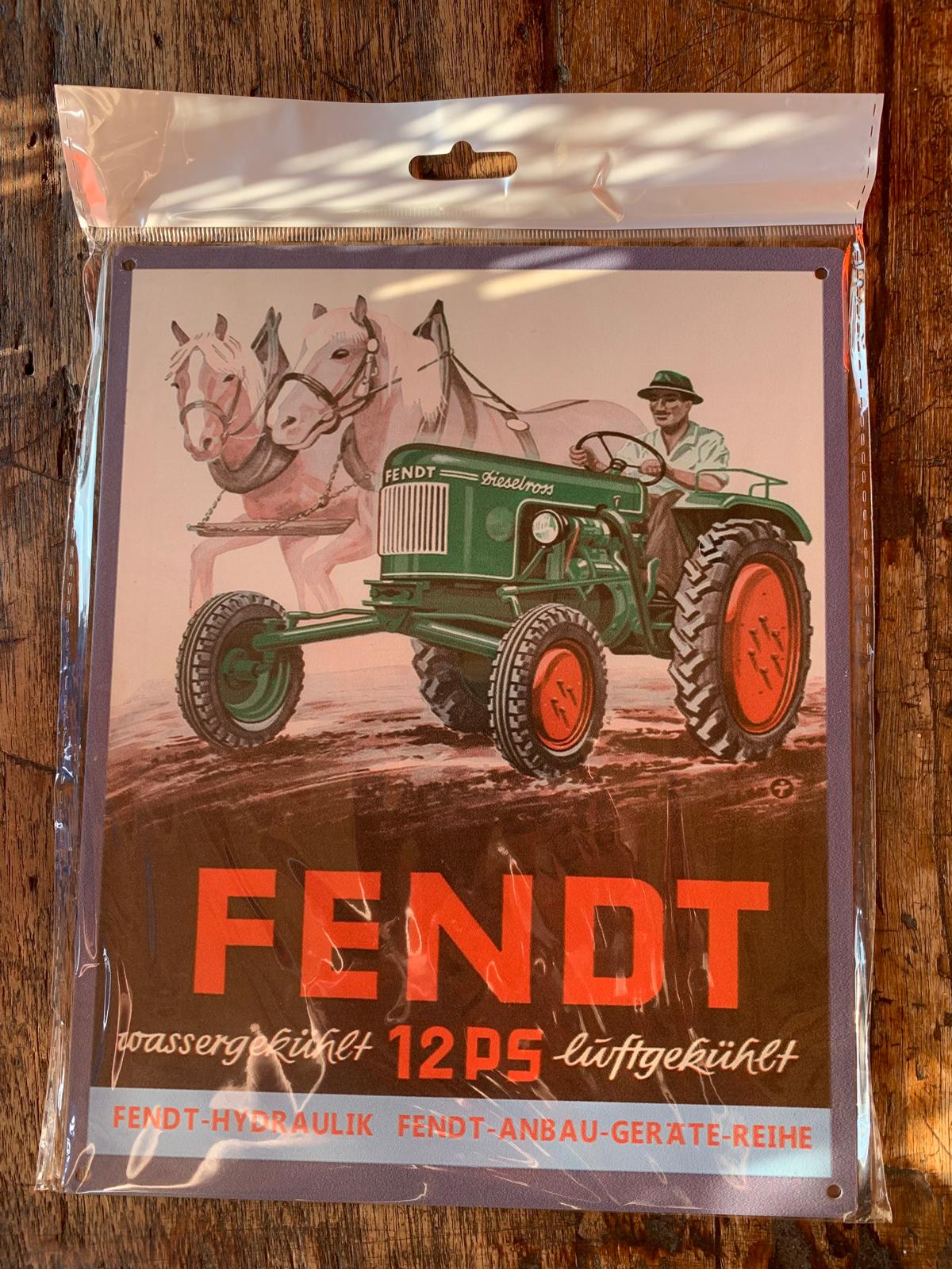 Metalen wandbord – Fendt Tractor 12PS