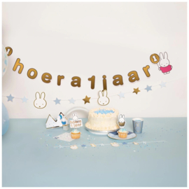 Nijntje letterslinger "Hoera 1 jaar"