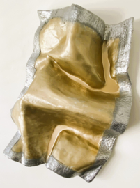 Sculptuur "Golden River El Toro" - Gold/ Silver edition