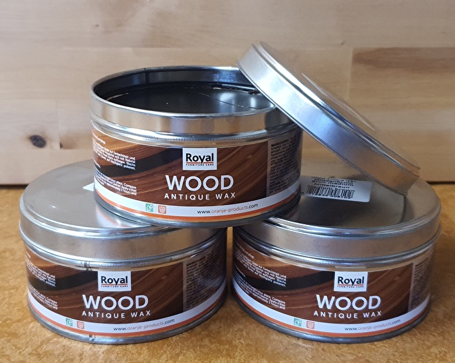 Wood Antique Wax van Royal Furniture Care