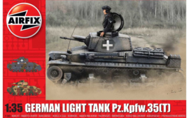 Airfix A1362 German Light Tank Pz.Kpfw.35(T)