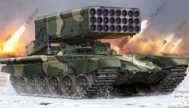 Trumpeter 5582 Russian TOS-1A