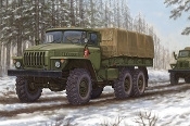 Trumpeter 1012 Russian URAL-4320 Truck