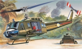 Italeri 1247 UH-1D Iroquois