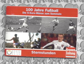 Oostenrijk 5 euromunt 2004 (4e) "100 jaar voetbal, Schwedenschreck" (zilver in blister X)