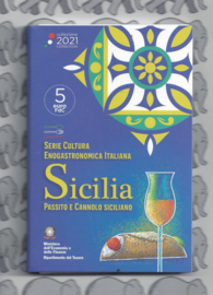Italië 5 euromunt 2021 "Sicilia passito e cannolo siciliano". Coincard in blister