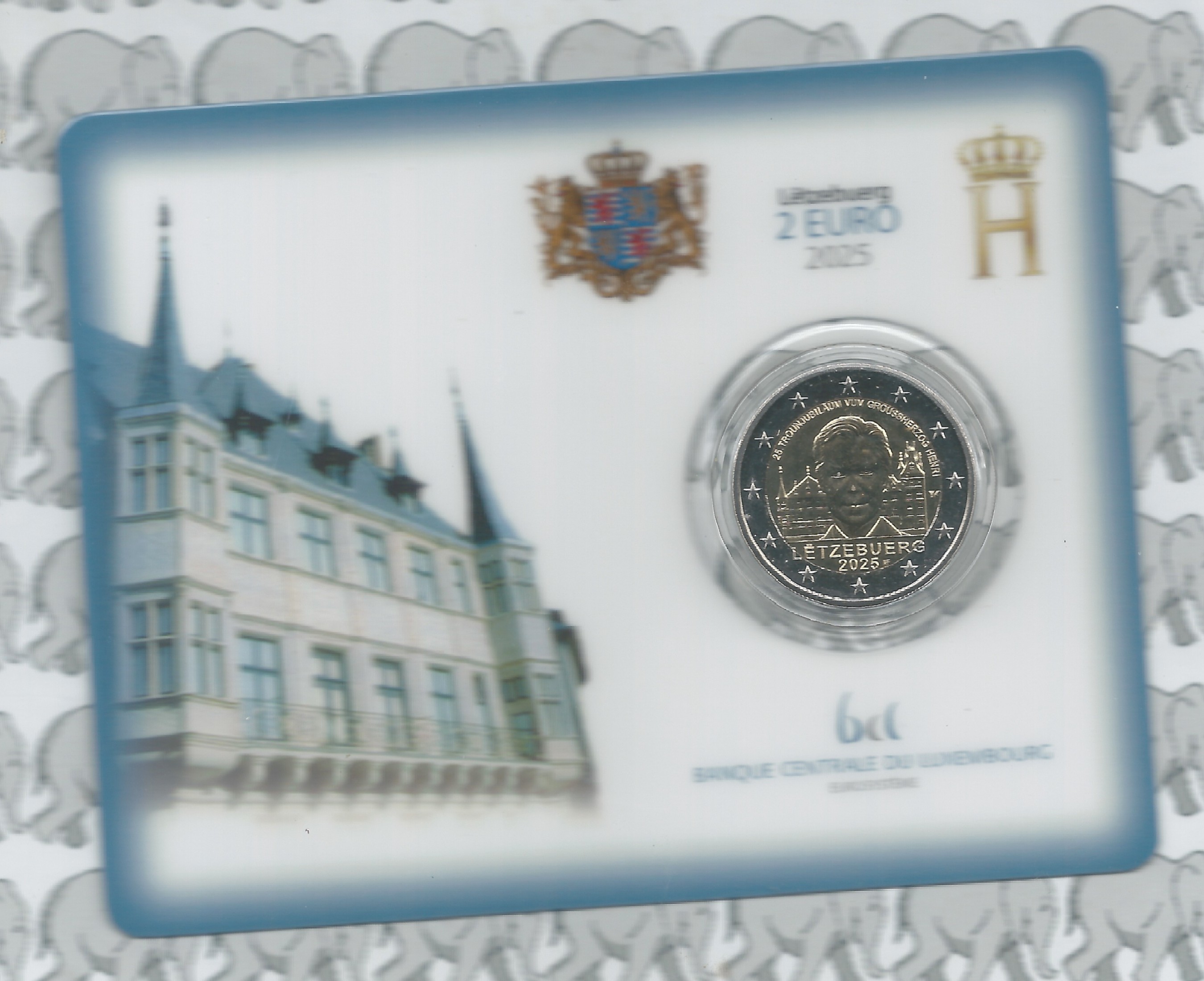 Luxemburg 4 x 2 euromunt CC 2025 in coincard. 2 x "25 Jaar Groothertog Hendrik op de Troon" en 2 x "75 Jaar Schuman Verklaring". Ieder 1 x zonder kleur en 1 x met kleur.