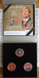 Nederland zilveren 10 euromunten 2017 kleurenset "Verjaardagstientje", in doos met certificaat.