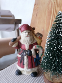 Vintage beeldje van de kerstman.