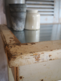 Vintage sidetable, shabby tafel.