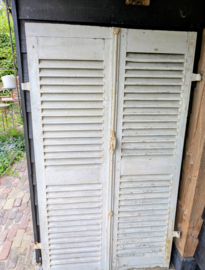Brocante oude luiken.