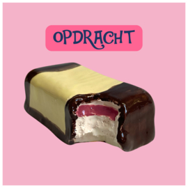 Reuze mergpijp van keramiek