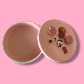 Koekjes koektrommel confetti  lichtroze deksel woensdag 