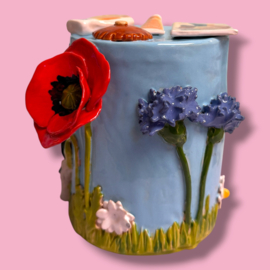 Kleine urn 'herinneringen aan haar vader'