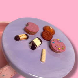 Koekjes koektrommel roze stippen