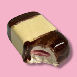 Broche 'mergpijpje'